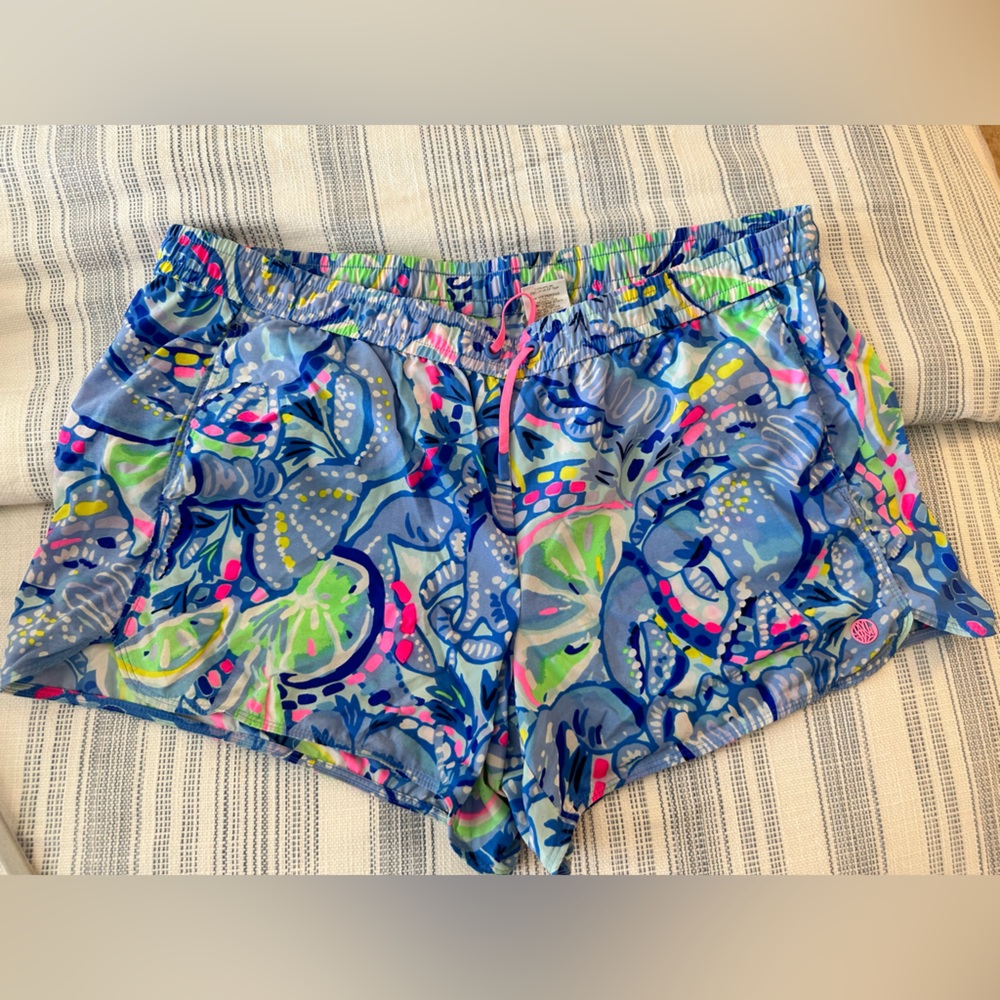 Lilly Pulitzer Athletic Shorts. Size XL.  Unlined.